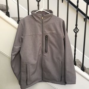Men’s Columbia jacket